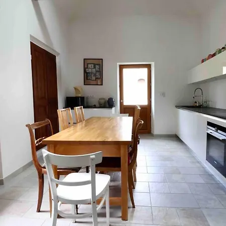 Les Hauts Du Chateau Chambéry Extérieur photo