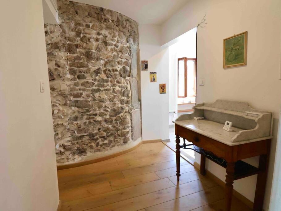 Les Hauts Du Chateau Apartment Chambery