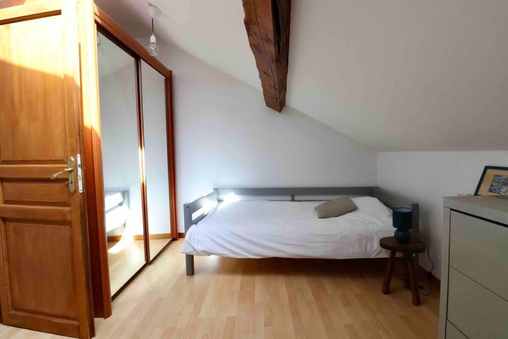 Les Hauts Du Chateau Apartment *